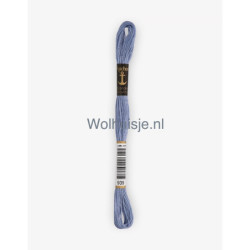 Anchor mouline 6 draads borduurgaren 939 baby blauw 8m