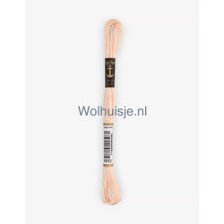 Anchor mouline 6 draads borduurgaren 1012 midden roze 8m