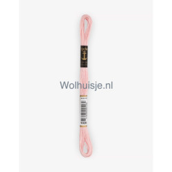 Anchor mouline 6 draads borduurgaren 1020 licht baby roze 8m