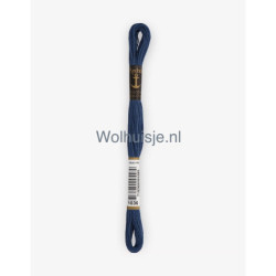 Anchor mouline 6 draads borduurgaren 1036 donker oud blauw 8m