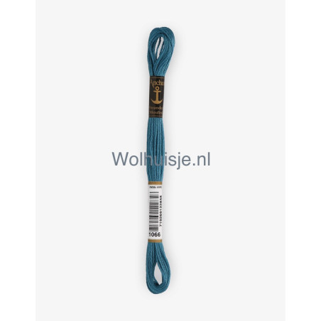 Anchor mouline 6 draads borduurgaren 1066 medium turquoise 8m