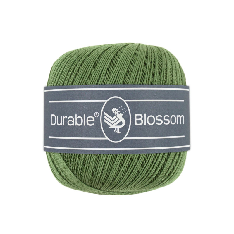 Durable Blossom brei- en haakgaren 50 gram  221 Holly Berry