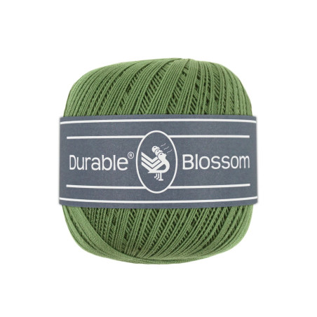 Durable Blossom brei- en haakgaren 50 gram  221 Holly Berry