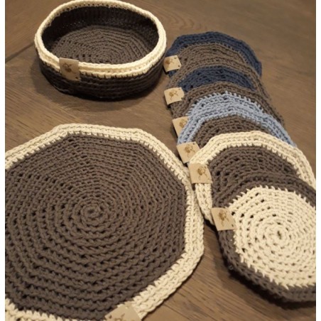 Haakpatroon onderzetters rond incl bakje