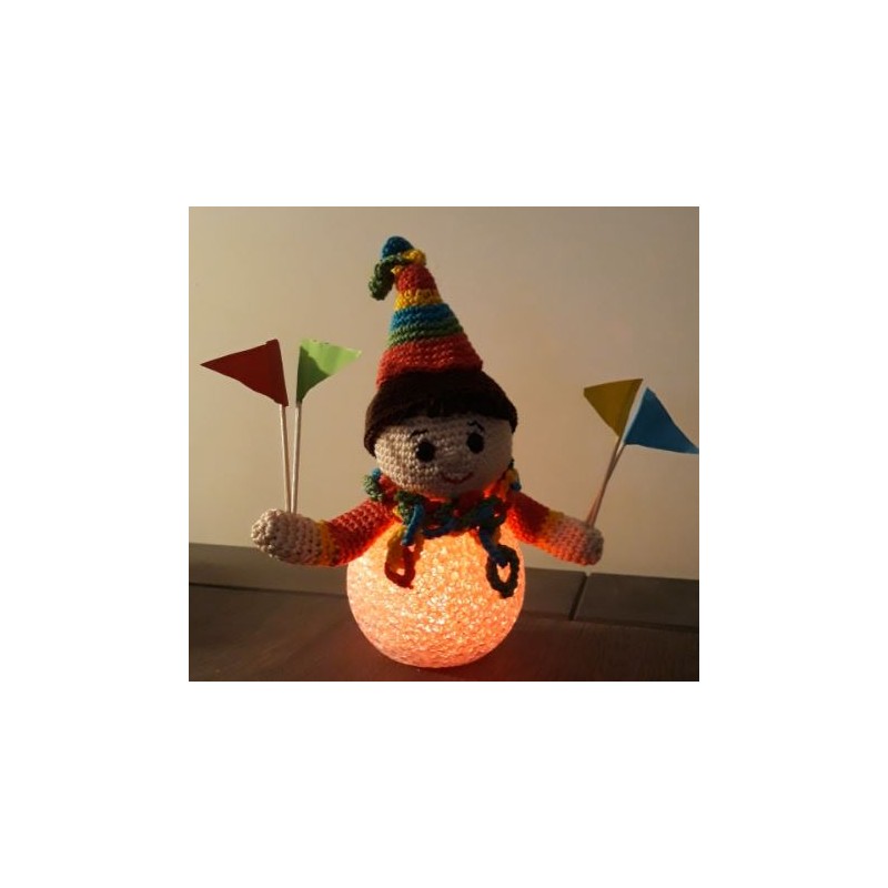 Haakpatroon jongen en meisje led verlichting