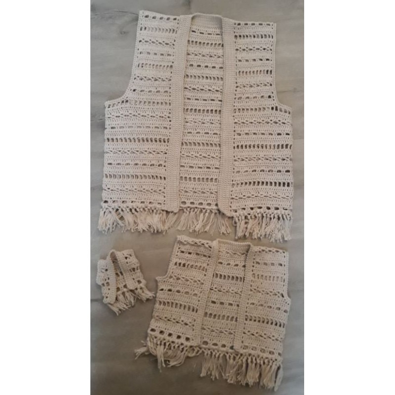 haakpatroon Boho vest maat 36/38, 98/104 en beer
