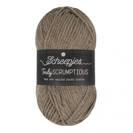 SCHEEPJES TRULY SCRUMPTIOUS 333 POPPY SEED BLONDIE